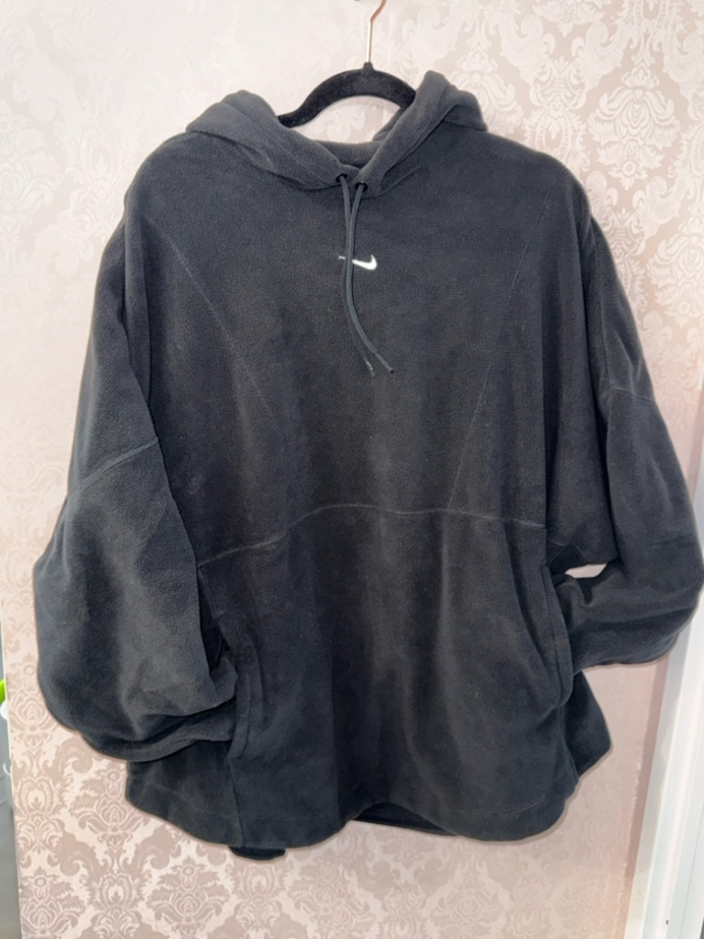 Nike Women’s Black Fleece Crewneck Pullover Hoodie with Small Swoosh